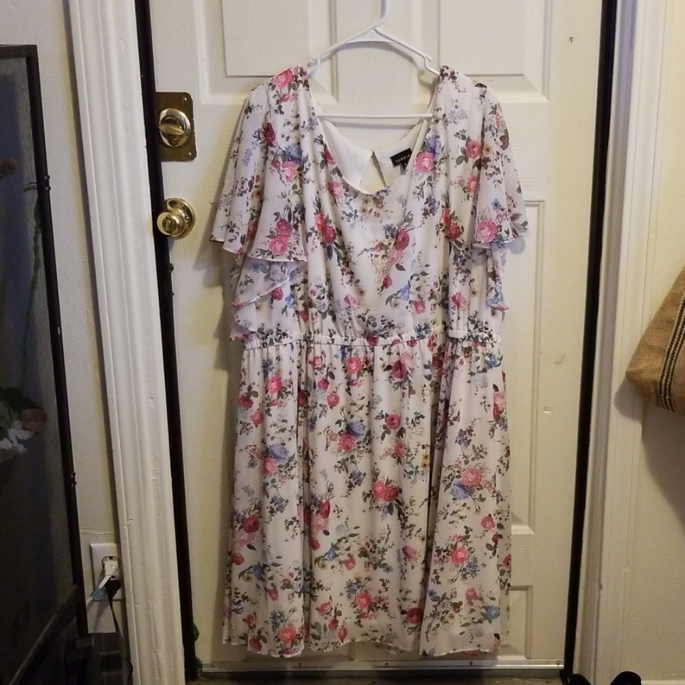 Cream Floral print dress
